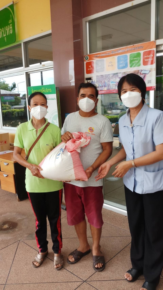 รับมอบบริจาคข้าวสาร คุณสุทธี จิตจัง จำนวน  1 กระสอบ 