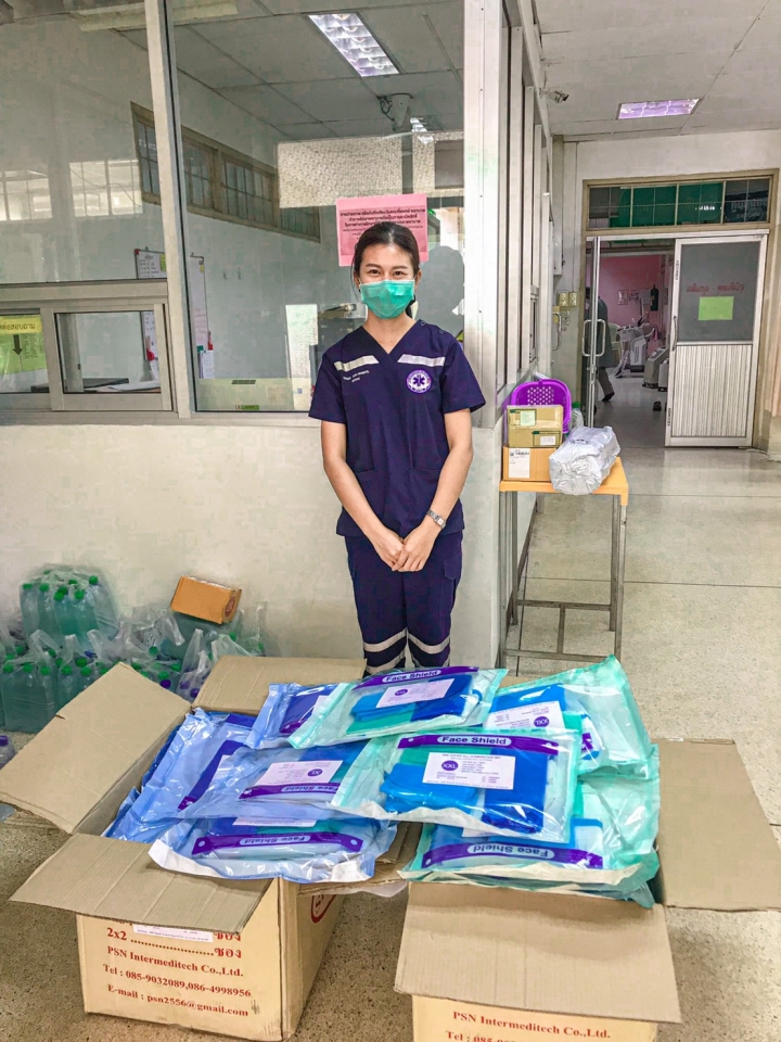 มอบชุด PPE จำนวน 60ชุด จากกองทุนเฉลียวอยู่วิทยานุสรณ์